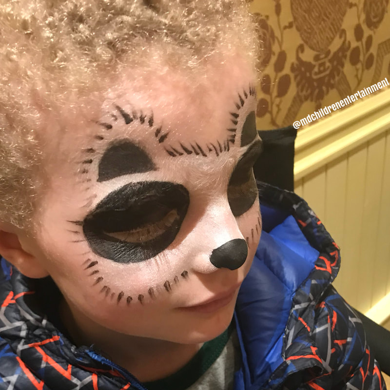 Quick panda bear face painting. Available for children's parties, corporate events, festivals, fairs and more. Toronto, Ontario