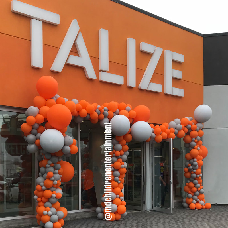Balloon garland organic for Talize Grand Opening in Barrie!
